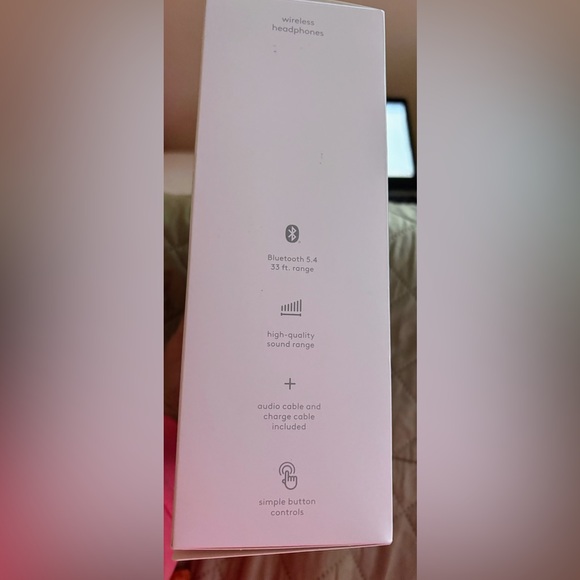 heyday Red and Pearl Embellished Hand Mirror - Picture 6 of 6